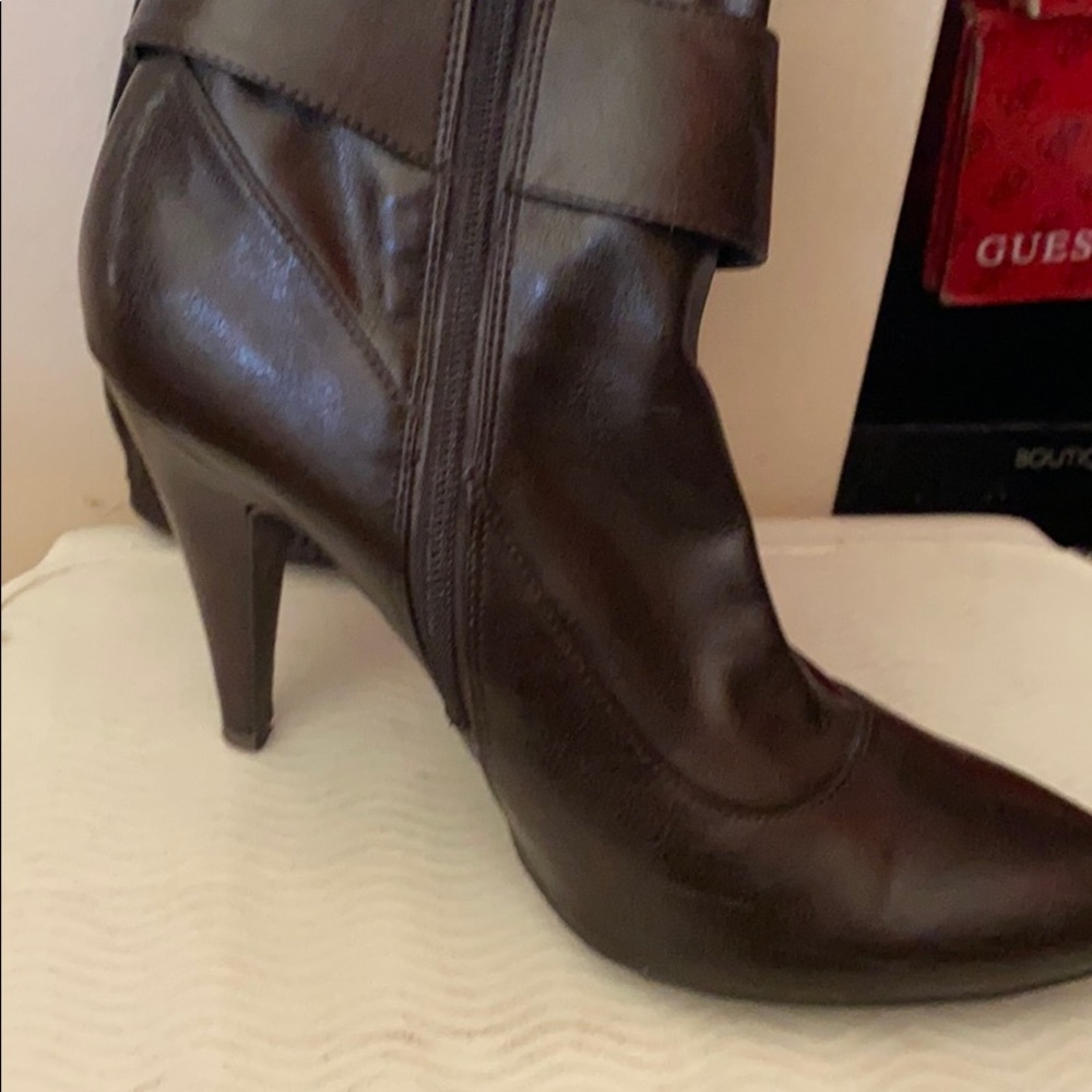 Boots - Picture 2 of 4